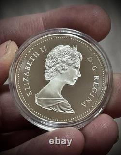 1982 CANADA UK Queen ELIZABETH II Cattle Skull Proof Silver Dollar Coin