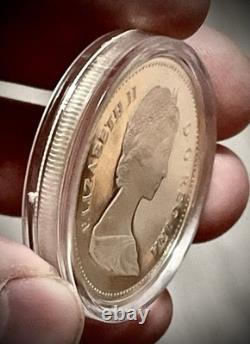 1982 CANADA UK Queen ELIZABETH II Cattle Skull Proof Silver Dollar Coin