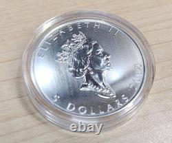2002 CANADA 1oz SILVER MAPLE LEAF SPRING COLORS, 99.99% Pure