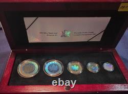 2003 Royal Canadian Holographic Proof. 999 Pure Silver set. Display box OGP OMG